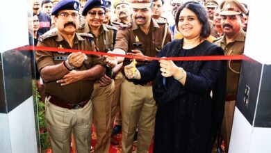 Hapur: Visitor's room inaugurated at Hafizpur police station, public's problems heard on police station resolution day