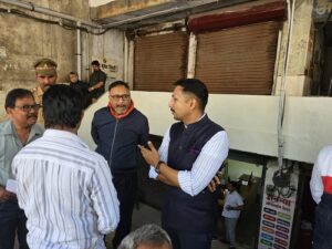 District Magistrate Lucknow's strict campaign against brokers