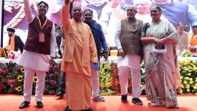 Sarojininagar's Holi became pleasant with colours and development plans: CM Yogi