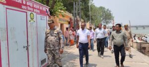 The Municipal Commissioner inspected all the ghats of Saryu in view of Lord Parshuram Jayanti and Akshaya Tritiya/Akha Teej festival