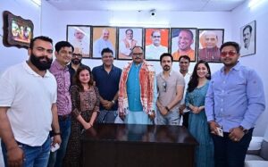 Actor Emraan Hashmi met Deputy CM Brajesh Pathak, Yami Gautam was also present