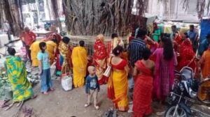 Sixth day of Shrimad Bhagwat Katha at Kali Mata Chaura located in Krishna Nagar Colony, crowd of devotees gathered