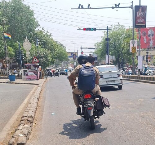 Agra: Photo of policeman riding a bike without helmet at Hariparvat crossing goes viral, challan of Rs 6000 issued