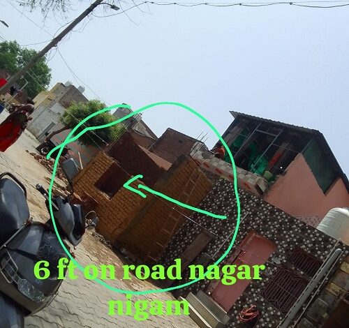 Illegal construction in the shadow of Taj Mahal, ASI strict but Municipal Corporation silent – serious questions raised
