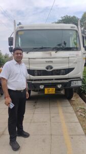 Lucknow: Major action by Mohanlalganj SDM, raid on illegal mining, JCB and dumpers seized