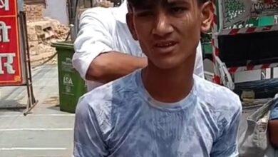 Rakabganj: Minor e-rickshaw driver injured passengers, questions raised on illegal operation