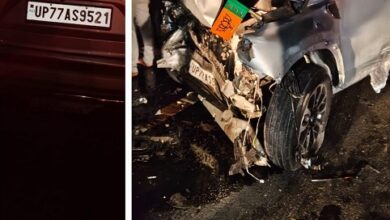 Horrible road accident in Mainpuri, 2 killed, 6 injured in collision of three cars