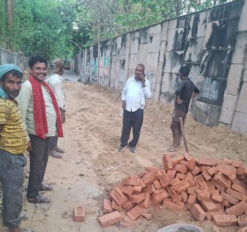 Lucknow: Municipal Corporation fined UP Forest Corporation ₹17 lakh for cutting road without permission