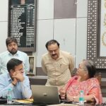 Lucknow: Mayor Sushma Kharkwal launched the user charge online payment process