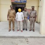Lucknow: Gosainganj police got a big success, arrested the accused of robbery who was absconding for 11 years