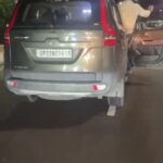 Lucknow: Stunt car drivers are inviting death at 1090 crossing, lives of pedestrians are also in danger!