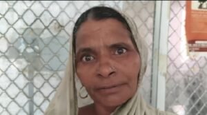 Student ate poisonous substance, widowed mother said with tears in her eyes: Husband is not there, daughter's life should be saved, teacher is accused of torture