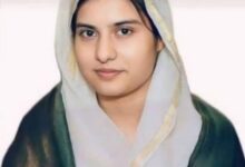 Shamli: ADM misbehaves with SP MP Iqra Hasan, says - "Get out of the office"