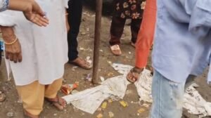 Lucknow: Insult of national flag in Ambarganj, questions raised on SP councilor