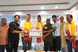 New dimensions of development are being added every day in Uttar Pradesh, Dr. Neeraj Bora, information about the schemes being available at the Seva Camp, application on the spot.