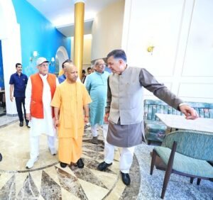 Chief Minister Yogi Adityanath inaugurated the new dome of the entrance of Vidhan Bhavan
