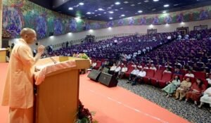 Anganwadi sisters will receive smartphones and their honorarium will be increased - CM Yogi