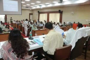 The review meeting of CM Dashboard and Divisional Development Works was held under the chairmanship of Divisional Commissioner Shailendra Kumar Singh.